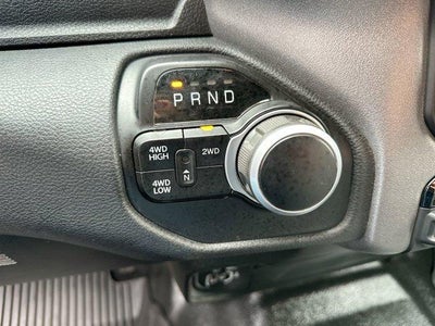 2022 RAM 2500 Tradesman 4x4 Crew Cab 6'4" Box