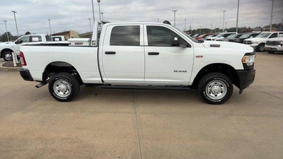 2022 RAM 2500 Tradesman 4x4 Crew Cab 6'4" Box