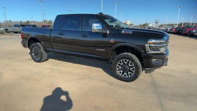 2025 RAM 2500 Longhorn 4x4 Mega Cab 6'4" Box