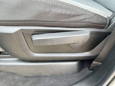 2024 RAM 3500 Chassis Cab SLT 4WD Crew Cab 60" CA 172.4" WB