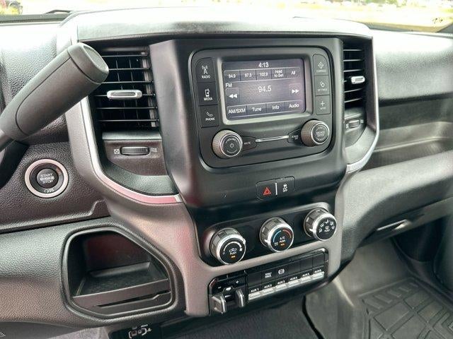 2024 RAM 3500 Chassis Cab SLT 4WD Crew Cab 60" CA 172.4" WB