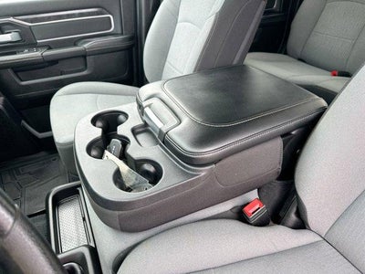 2024 RAM 3500 Chassis Cab SLT 4WD Crew Cab 60" CA 172.4" WB