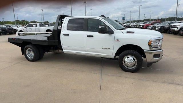 2024 RAM 3500 Chassis Cab SLT 4WD Crew Cab 60" CA 172.4" WB