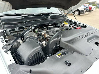 2024 RAM 3500 Chassis Cab SLT 4WD Crew Cab 60" CA 172.4" WB