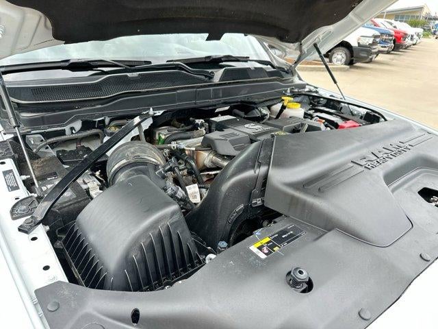 2024 RAM 3500 Chassis Cab SLT 4WD Crew Cab 60" CA 172.4" WB