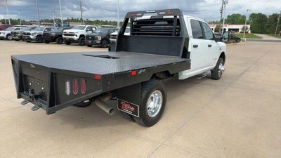 2024 RAM 3500 Chassis Cab SLT 4WD Crew Cab 60" CA 172.4" WB