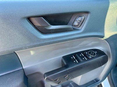 2025 Ford Maverick XL AWD SuperCrew