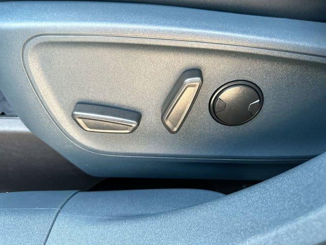 2022 Ford Maverick LARIAT FWD SuperCrew