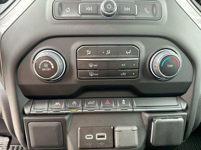 2024 Chevrolet Silverado 1500 Crew Cab Short Box 4-Wheel Drive Custom