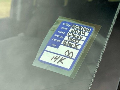 2024 Chevrolet Silverado 1500 Crew Cab Short Box 4-Wheel Drive Custom