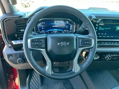 2024 Chevrolet Silverado 1500 Crew Cab Short Box 4-Wheel Drive LT Trail Boss