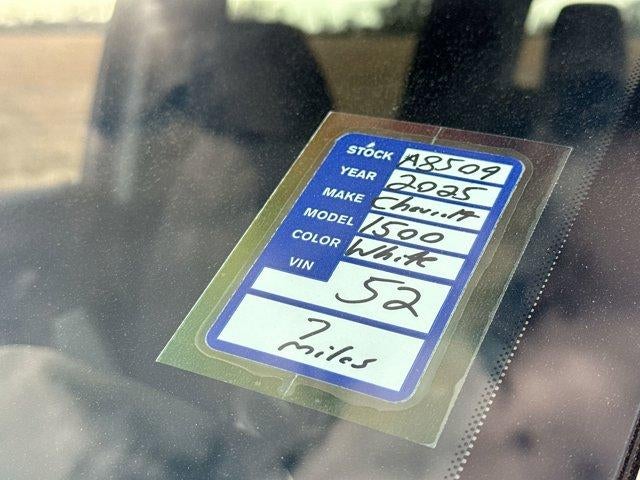 2025 Chevrolet Silverado 1500 Crew Cab Short Box 4-Wheel Drive LT 1LT