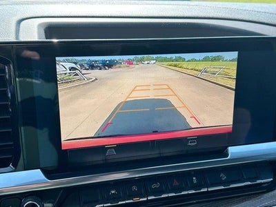 2024 Chevrolet Silverado 1500 Crew Cab Short Box 4-Wheel Drive LT Trail Boss