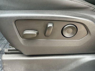 2023 Chevrolet Silverado 1500 Crew Cab Short Box 4-Wheel Drive LT Trail Boss