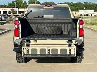 2022 Chevrolet Silverado 1500 Crew Cab Short Box 4-Wheel Drive ZR2