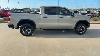 2022 Chevrolet Silverado 1500 Crew Cab Short Box 4-Wheel Drive ZR2