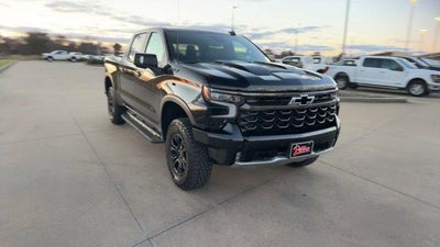 2025 Chevrolet Silverado 1500 Crew Cab Short Box 4-Wheel Drive ZR2