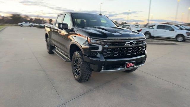 2025 Chevrolet Silverado 1500 Crew Cab Short Box 4-Wheel Drive ZR2