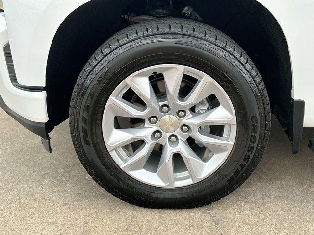 2020 Chevrolet Silverado 1500 Crew Cab Short Box 4-Wheel Drive Custom