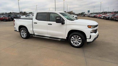 2020 Chevrolet Silverado 1500 Crew Cab Short Box 4-Wheel Drive Custom