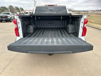 2020 Chevrolet Silverado 1500 Crew Cab Short Box 4-Wheel Drive Custom