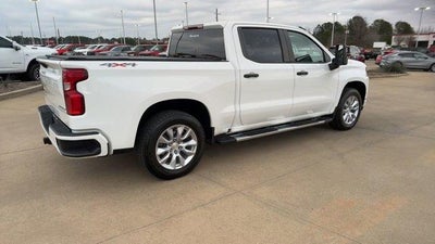 2020 Chevrolet Silverado 1500 Crew Cab Short Box 4-Wheel Drive Custom