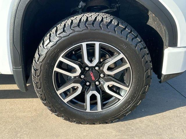 2021 GMC Sierra 1500 Crew Cab Short Box 4-Wheel Drive AT4