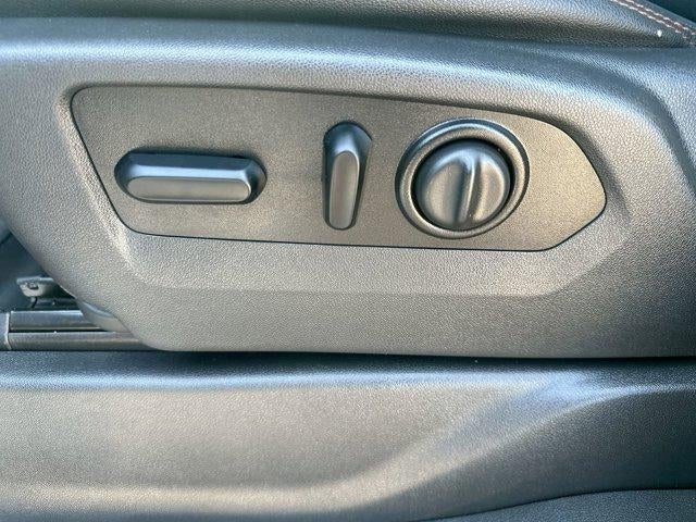 2021 GMC Sierra 1500 Crew Cab Short Box 4-Wheel Drive AT4