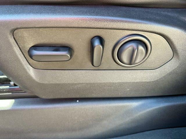 2020 GMC Sierra 1500 Crew Cab Standard Box 2-Wheel Drive SLT