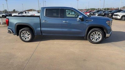 2024 GMC Sierra 1500 Crew Cab Short Box 4-Wheel Drive SLT