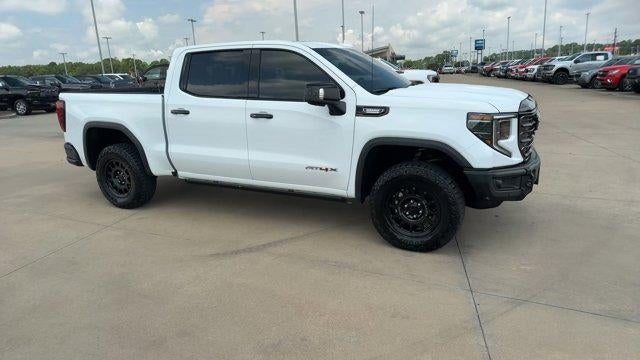 2024 GMC Sierra 1500 Crew Cab Short Box 4-Wheel Drive AT4X