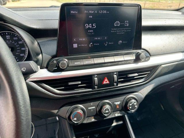 2024 Kia Forte LXS IVT