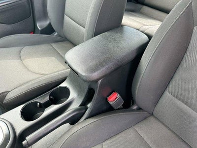 2024 Kia Forte LXS IVT