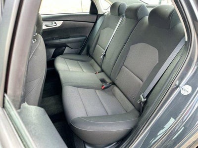 2024 Kia Forte LXS IVT