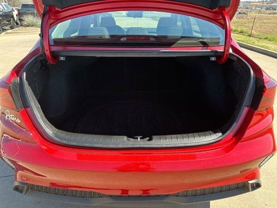 2024 Kia Forte LXS IVT