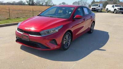 2024 Kia Forte LXS IVT
