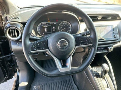 2019 Nissan Kicks SV FWD