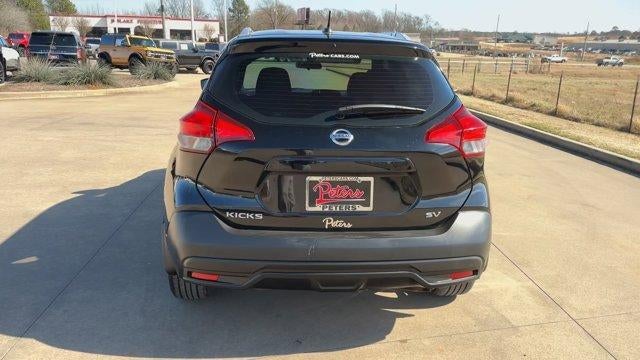 2019 Nissan Kicks SV FWD