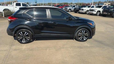 2019 Nissan Kicks SV FWD