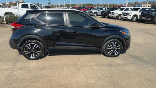 2019 Nissan Kicks SV FWD