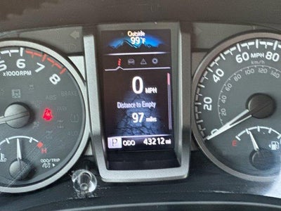 2022 Toyota Tacoma 4WD 4WD SR Double Cab 5' Bed V6 AT (GS)