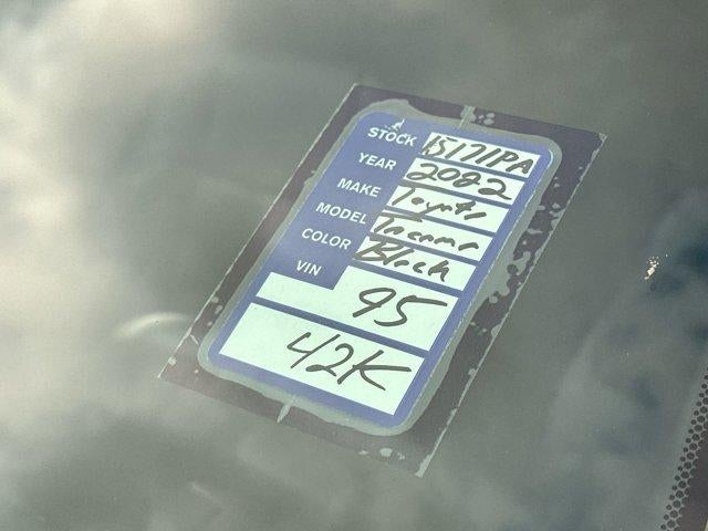 2022 Toyota Tacoma 2WD 2WD Limited Double Cab 5' Bed V6 AT (Natl)