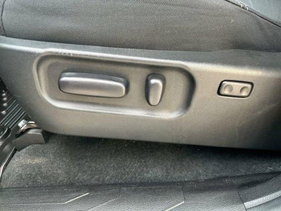 2022 Toyota Tacoma 4WD 4WD TRD Sport Double Cab 5' Bed V6 MT (Natl)