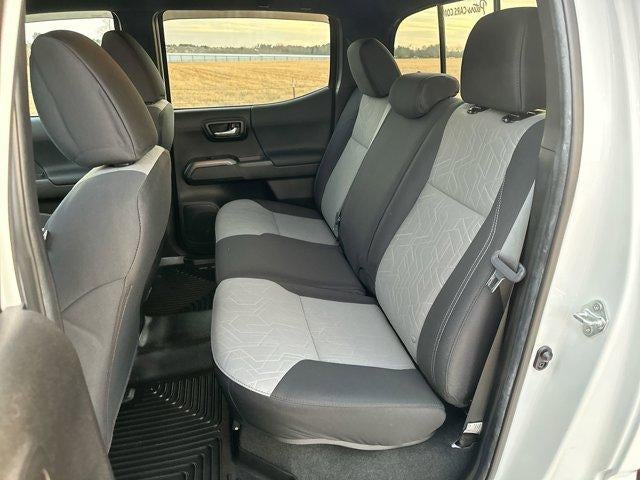 2022 Toyota Tacoma 4WD 4WD TRD Sport Double Cab 5' Bed V6 MT (Natl)