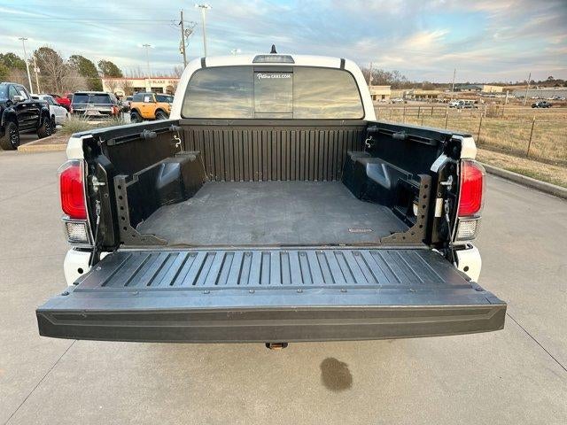 2022 Toyota Tacoma 4WD 4WD TRD Sport Double Cab 5' Bed V6 MT (Natl)