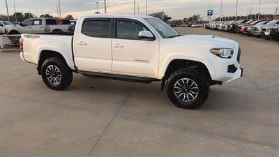 2022 Toyota Tacoma 4WD 4WD TRD Sport Double Cab 5' Bed V6 MT (Natl)