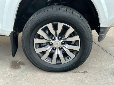 2023 Toyota Tacoma 4WD 4WD Limited Double Cab 5' Bed V6 AT (Natl)