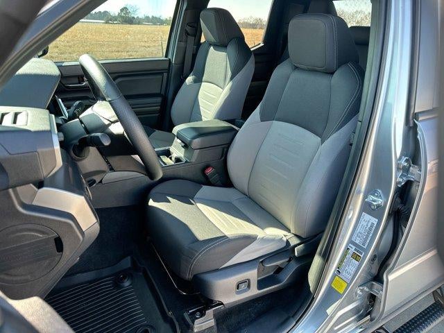 2024 Toyota Tacoma 4WD 4WD TRD Sport Double Cab 5' Bed MT (Natl)