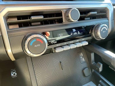 2024 Toyota Tacoma 4WD 4WD TRD Sport Double Cab 5' Bed MT (Natl)