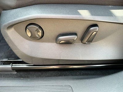 2024 Volkswagen Tiguan 2.0T SE FWD